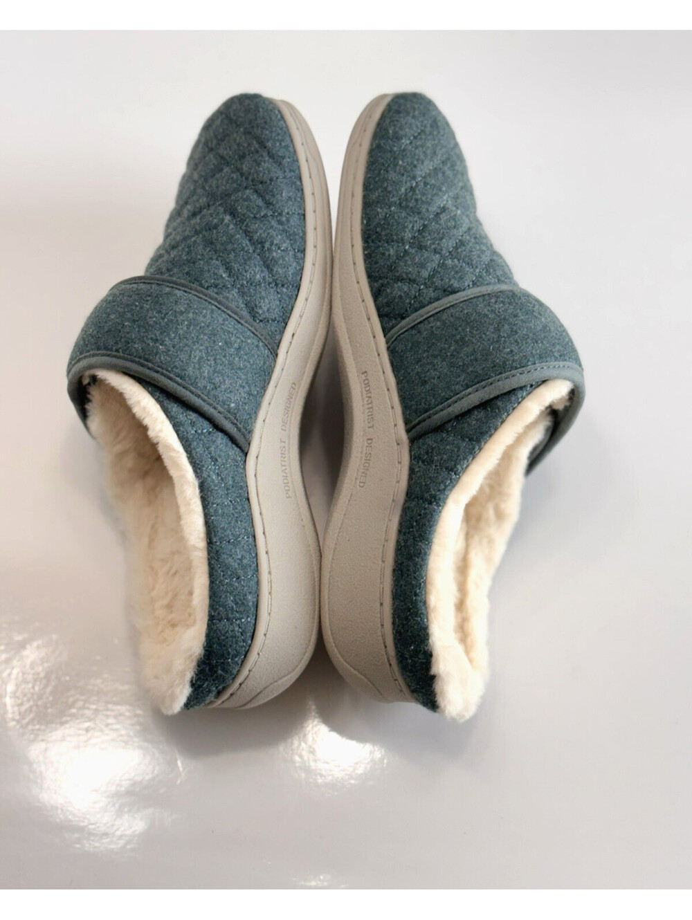 Vionic Carlin Women Sz 7 Green Quilted Slip On Slippers Arch Support Comfort Fur - Picture 6 of 14